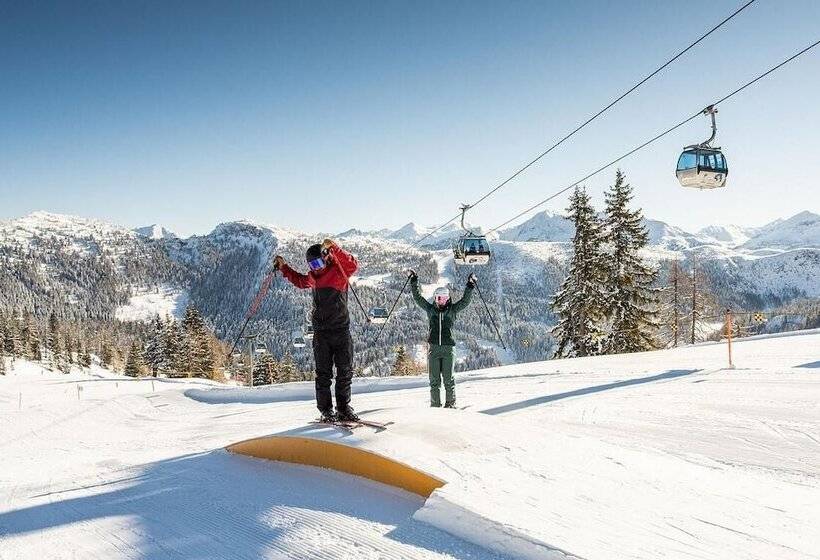 Ferienwelt Kesselgrub Hotel In Altenmarkt Zauchensee
