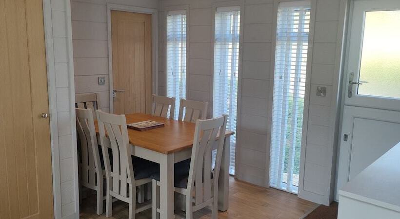 Great Trethew Manor Hotel & Self Catering Lodges