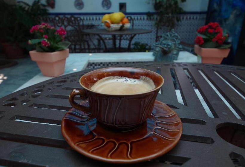 客栈  Pension Aduar