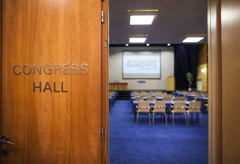 Academic Hotel & Congress Centre