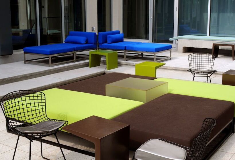 酒店 Aloft Montreal Airport