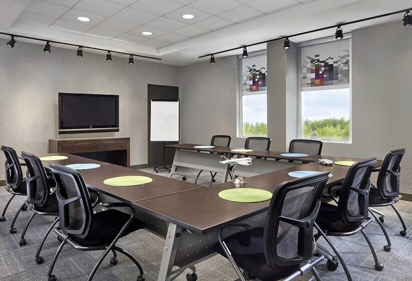 酒店 Aloft Montreal Airport