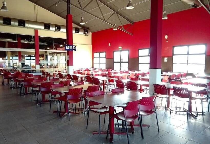 호텔 As Monreal Del Campo