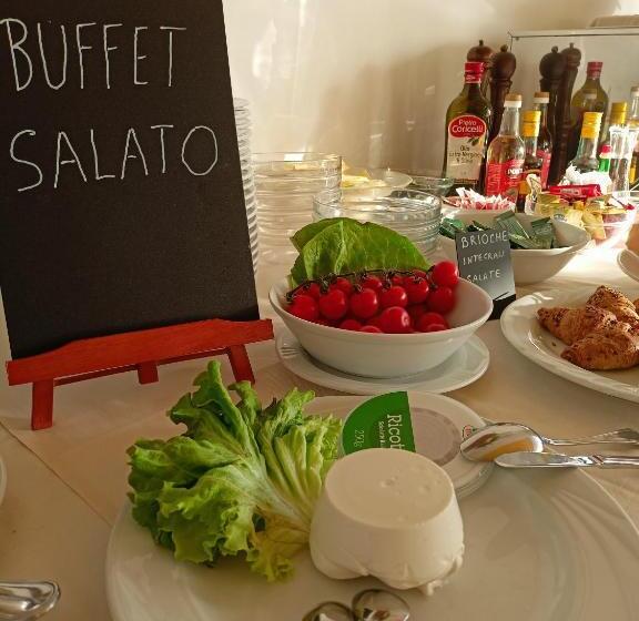 בית מלון כפרי Ascot Riccione