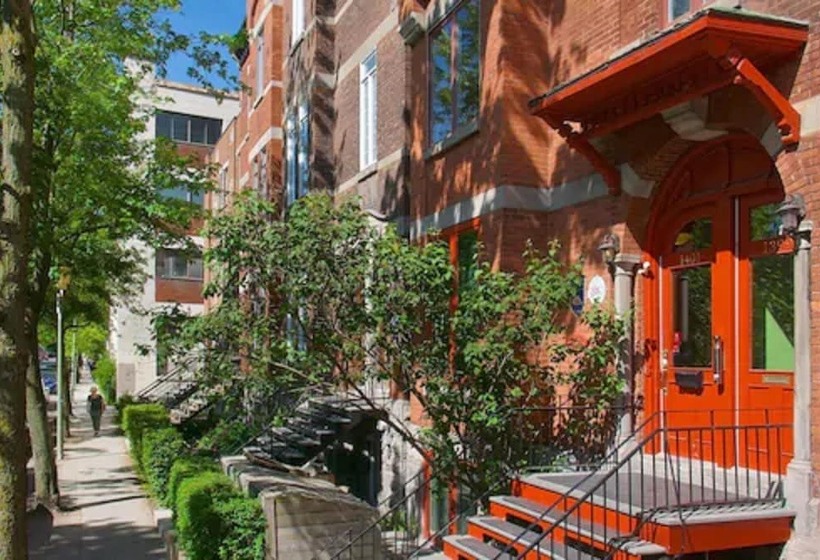 ホテル Auberge Les Bons Matins