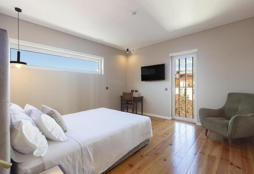 هتل Avenida Boutique