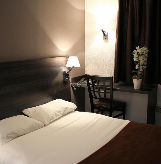 בית מלון כפרי Initial By Balladins Genève / Stgenispouilly