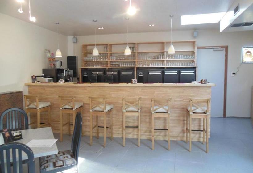 Отель B&b Petrus