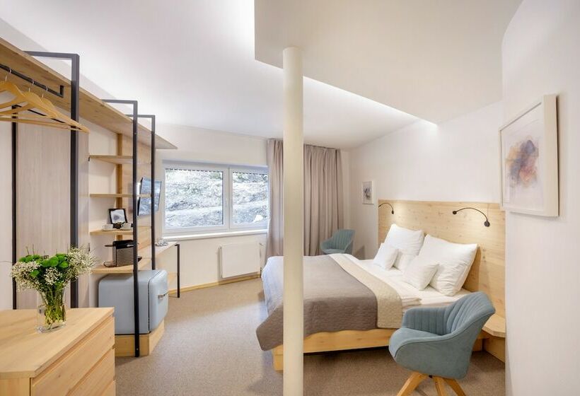 Ski & Spa Hotel Bellevue