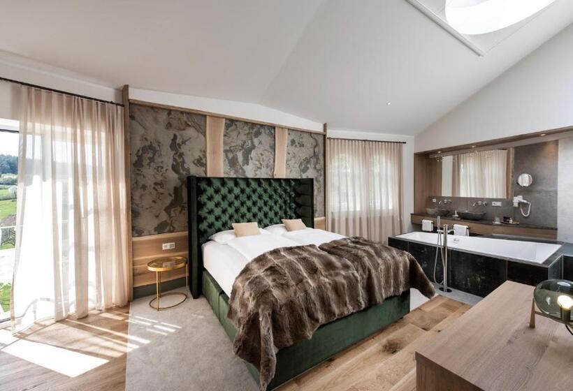 ホテル Bergergut Geniesser