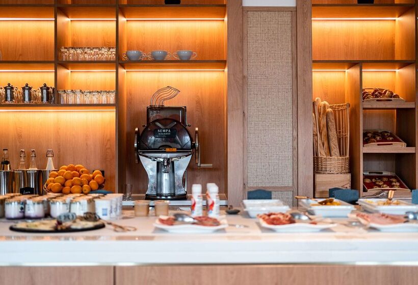 هتل Best Western Plus L Orée Paris Sud