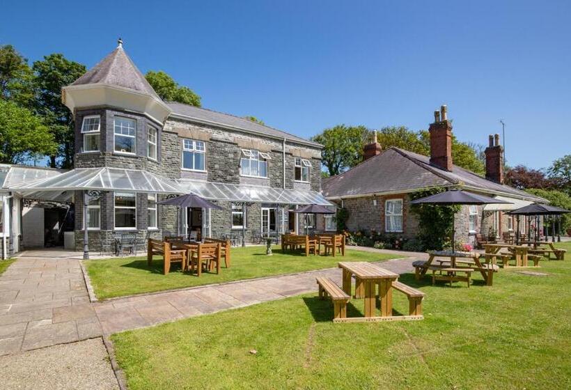 فندق Broadway House