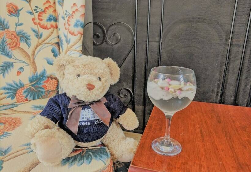 ホテル Broome Park