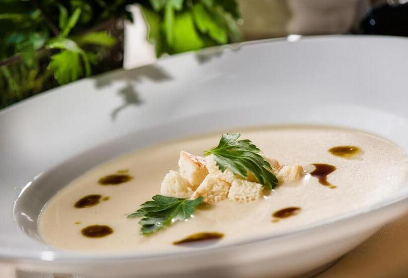 בית מלון כפרי Der Burgfellnerhof   Adults Only