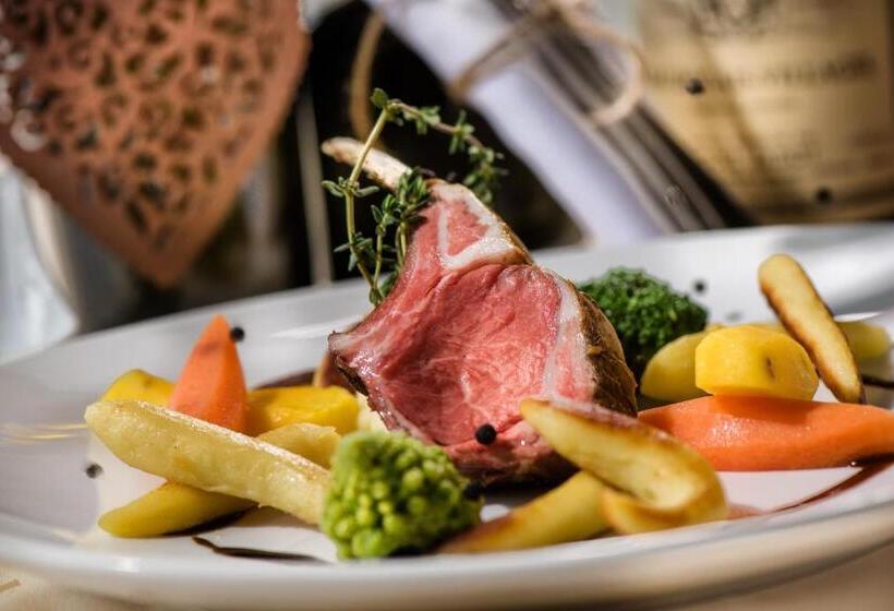 בית מלון כפרי Der Burgfellnerhof   Adults Only