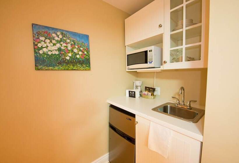 Отель Byward Blue Inn