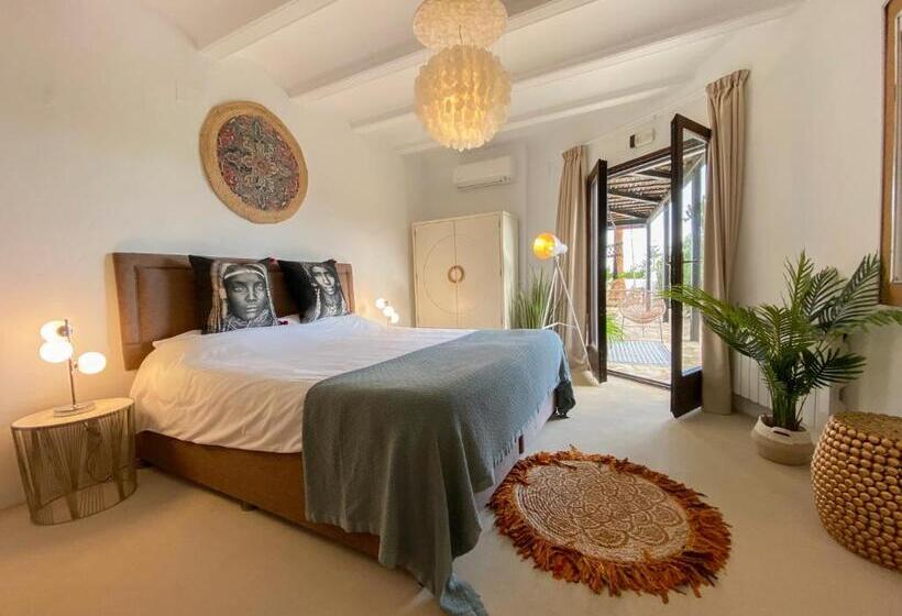 هتل Caballito De Mar Boutique