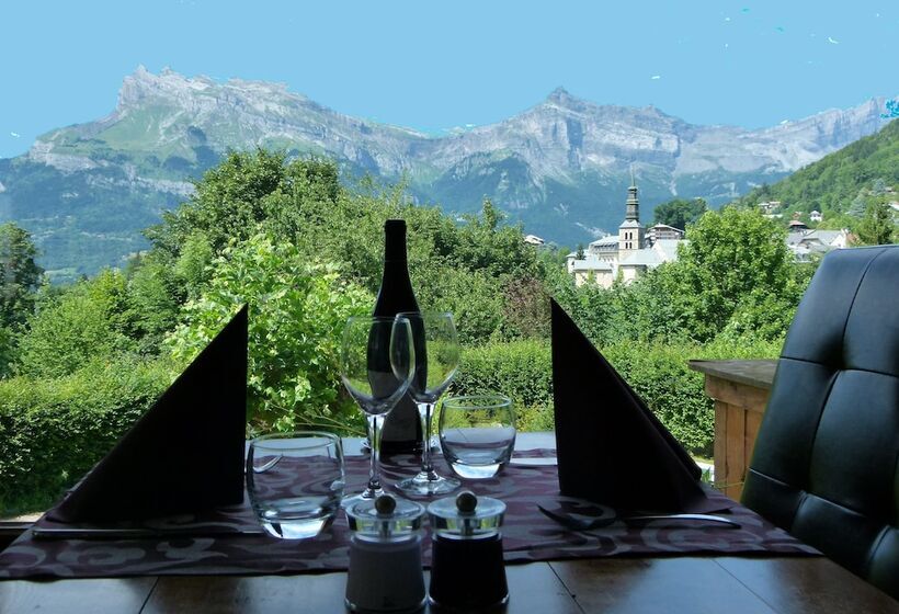 Отель Chalet Liberty Mont Blanc