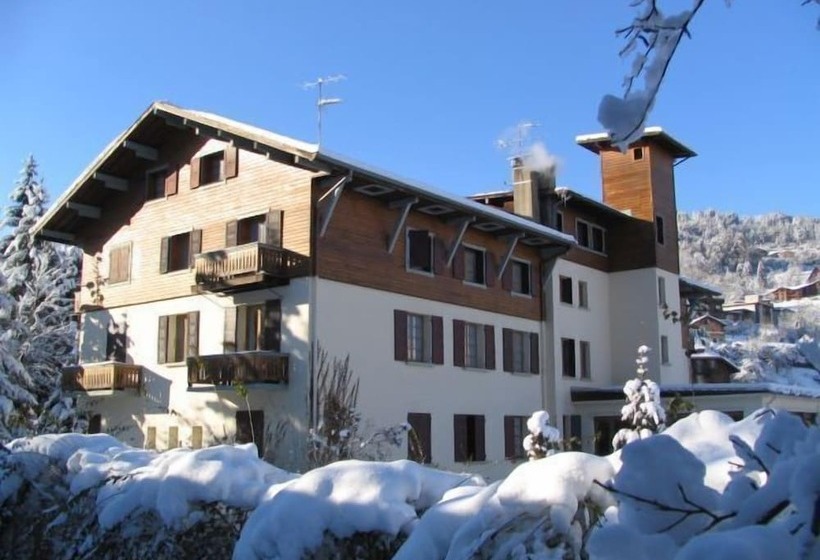 Отель Chalet Liberty Mont Blanc