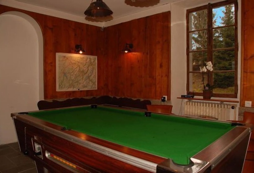 Отель Chalet Liberty Mont Blanc