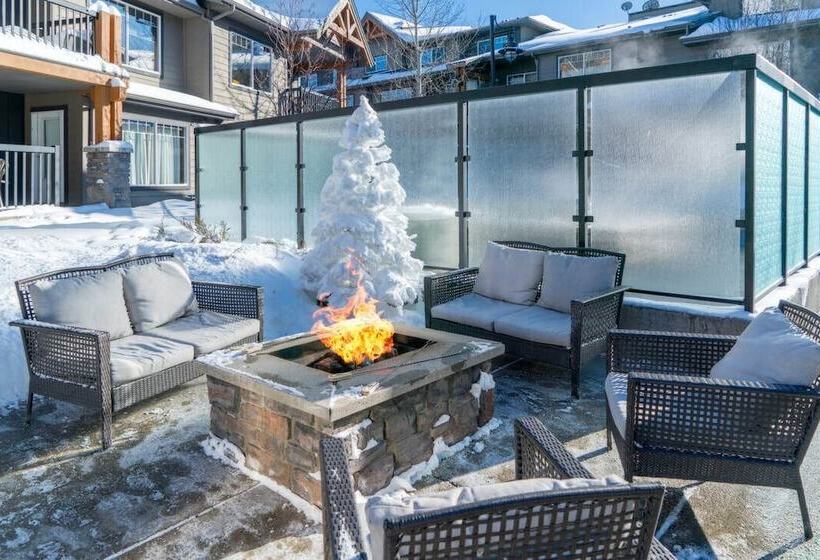 בית מלון כפרי Copperstone Resort