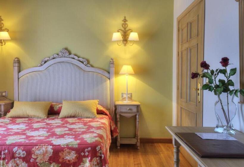 ホテル Cortijo Salinas