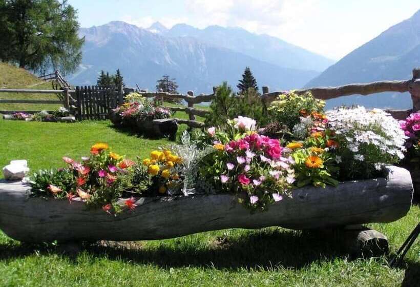 فندق Das Urbisgut