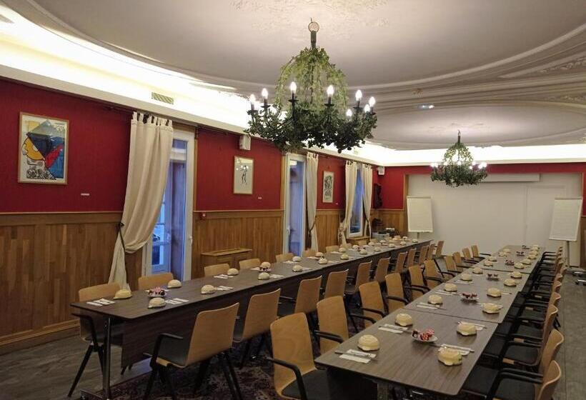 ホテル Et Spa Le Lion D Or