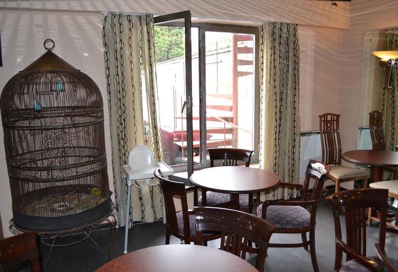 Sky Apart Hotel   Hotel Eurocap