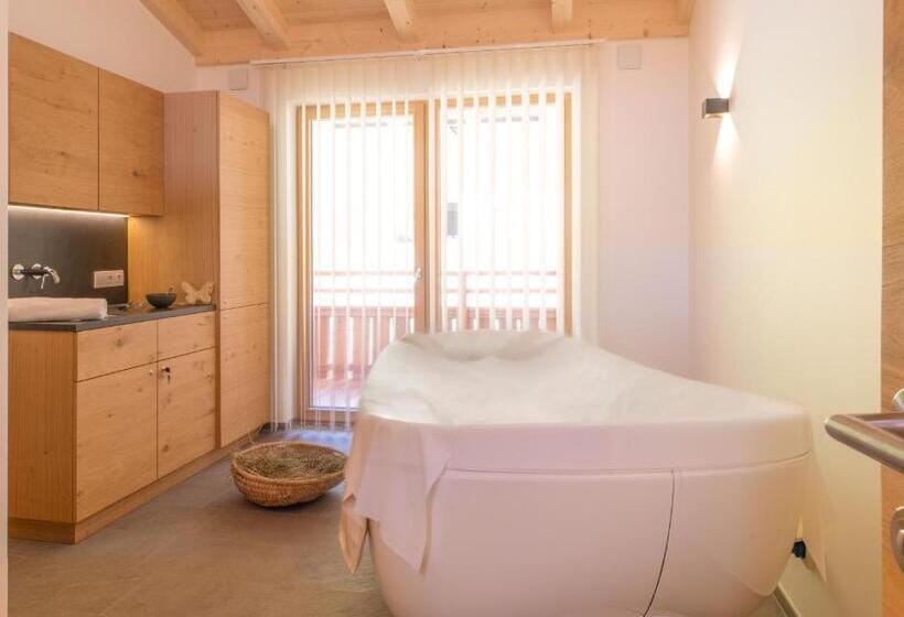 فندق Ferienhof Neusacher Moser