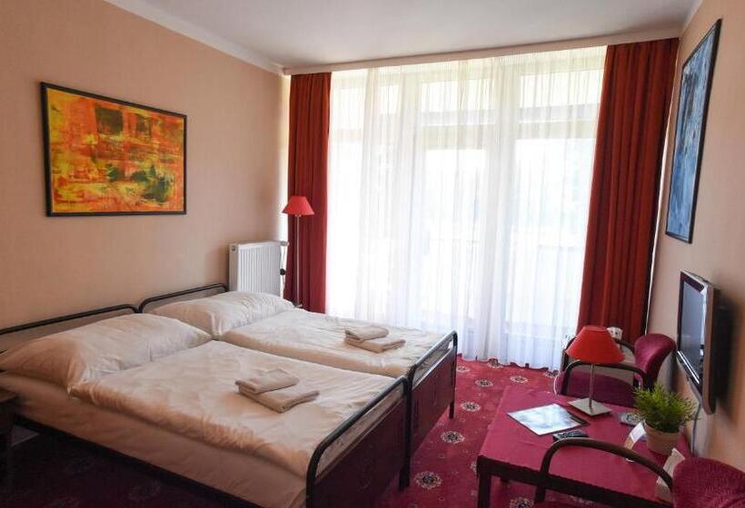 בית מלון כפרי Golf Ostrava Silherovice