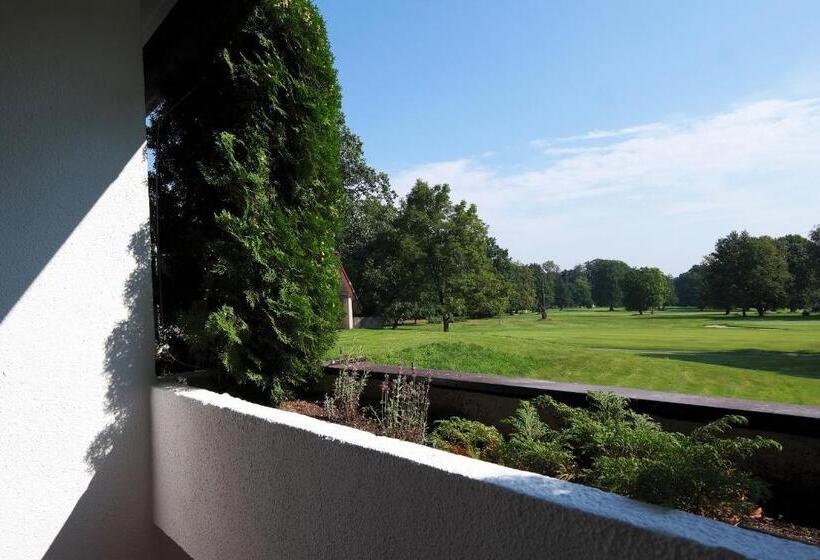בית מלון כפרי Golf Ostrava Silherovice