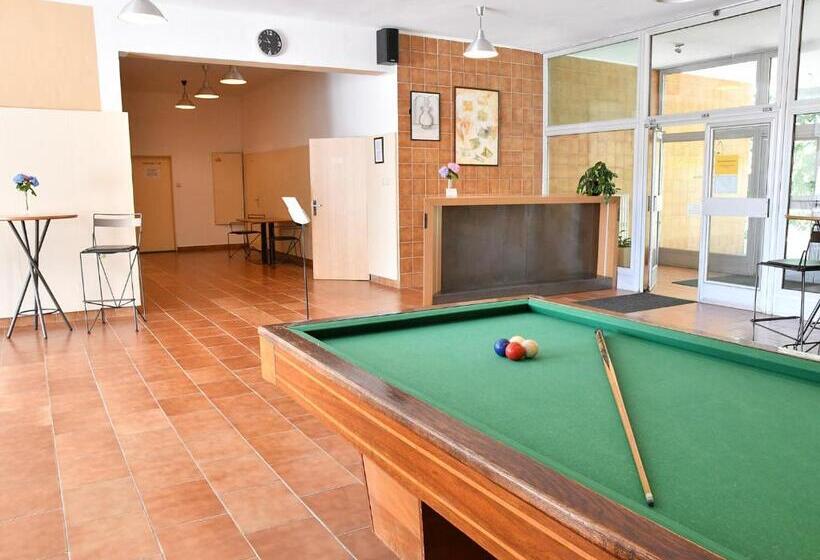 בית מלון כפרי Golf Ostrava Silherovice