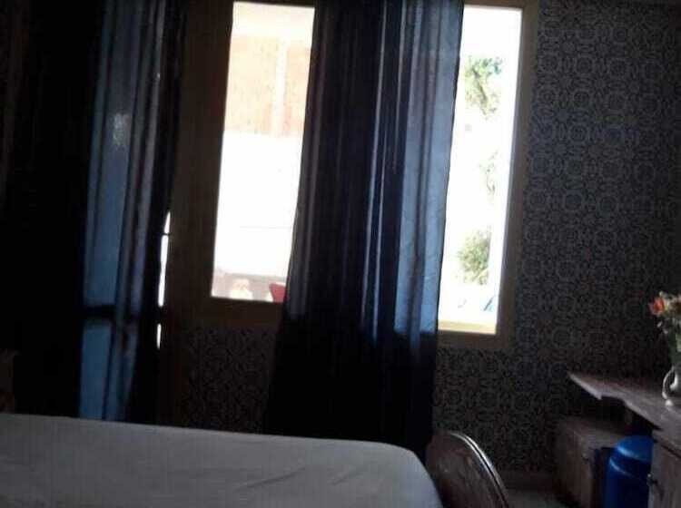 Отель Hamilton Kaly Center