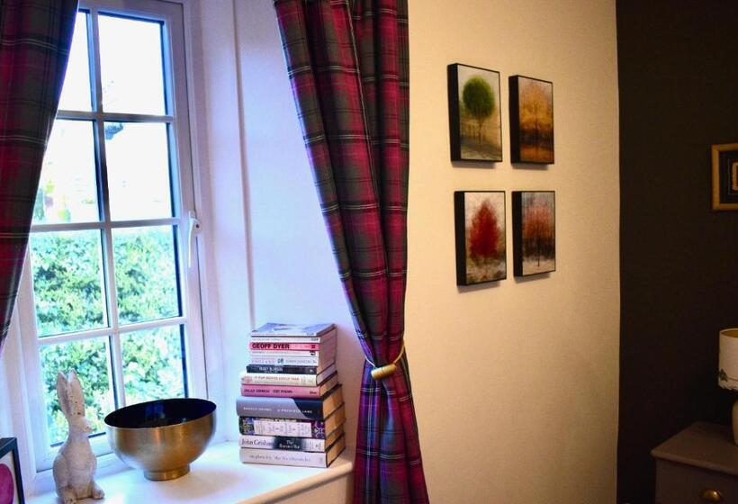 בית מלון כפרי Harrabeer Country House