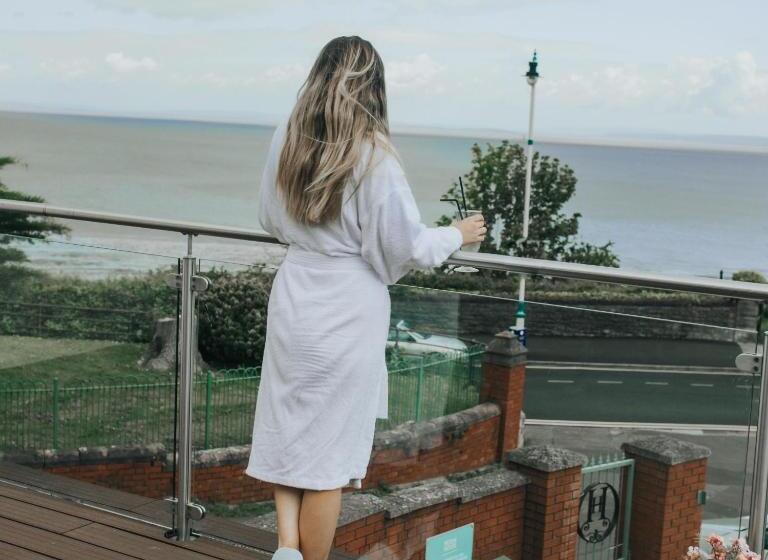 Отель Holm House