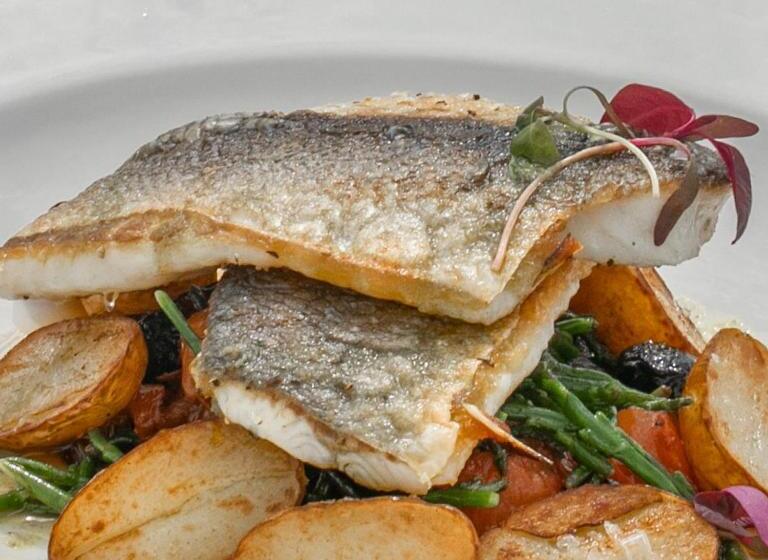 Отель Holm House