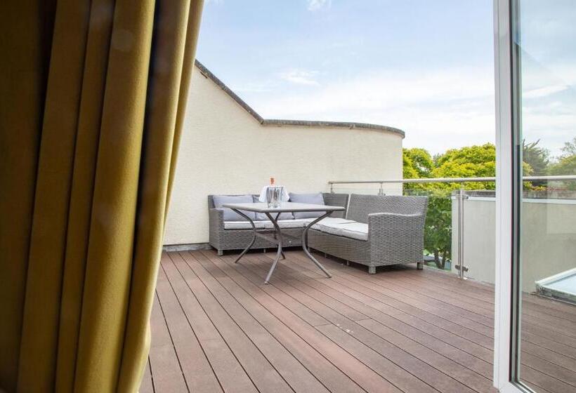 ホテル Holm House