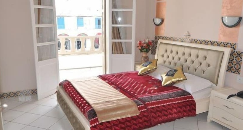 فندق Hôtel Les Palmes D Or