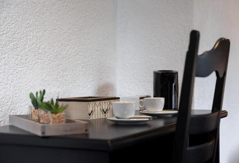 Отель Hôtel Mosa