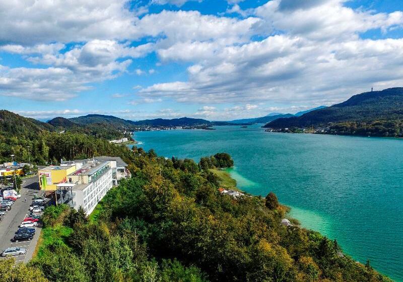 בית מלון כפרי Ibis Wörthersee