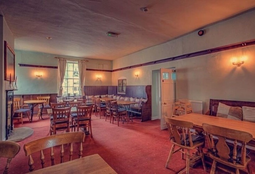 Отель Kings Head