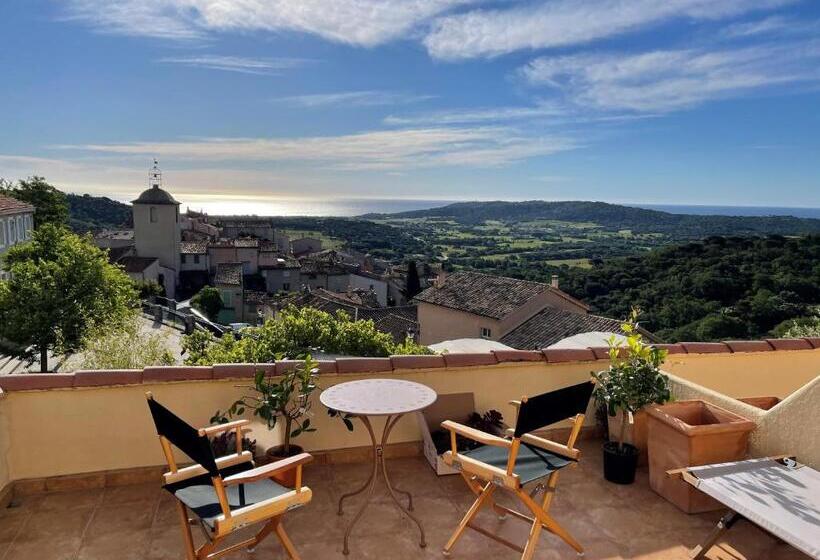 ホテル L écurie Du Castellas