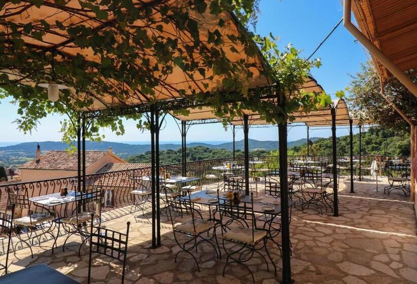 ホテル L écurie Du Castellas