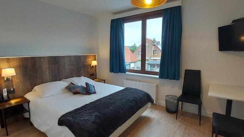 Отель La Cascada