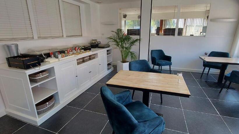 בית מלון כפרי La Cascada