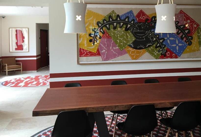 ホテル La Maison Des Ocres   Provence