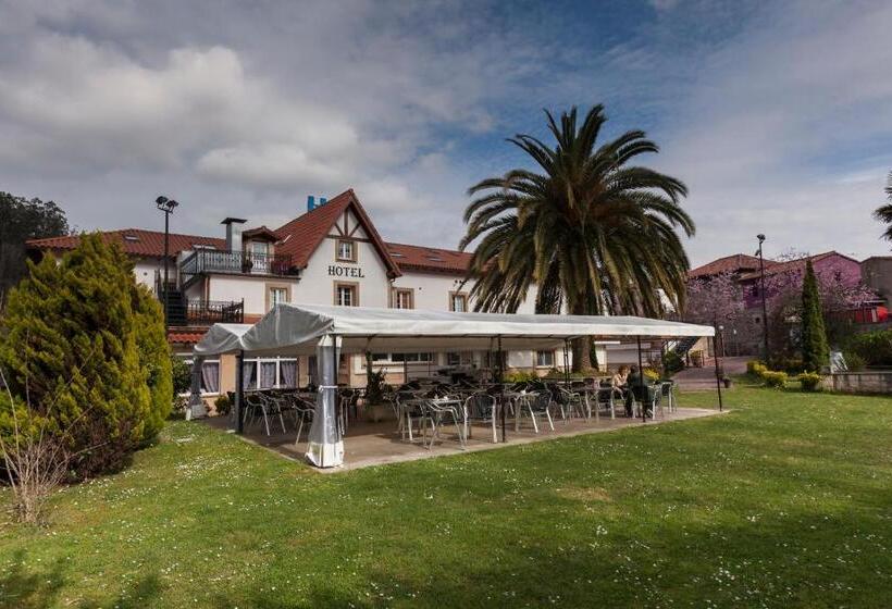 هتل La Terraza De Puente Viesgo