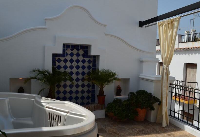 酒店 La Villa Marbella