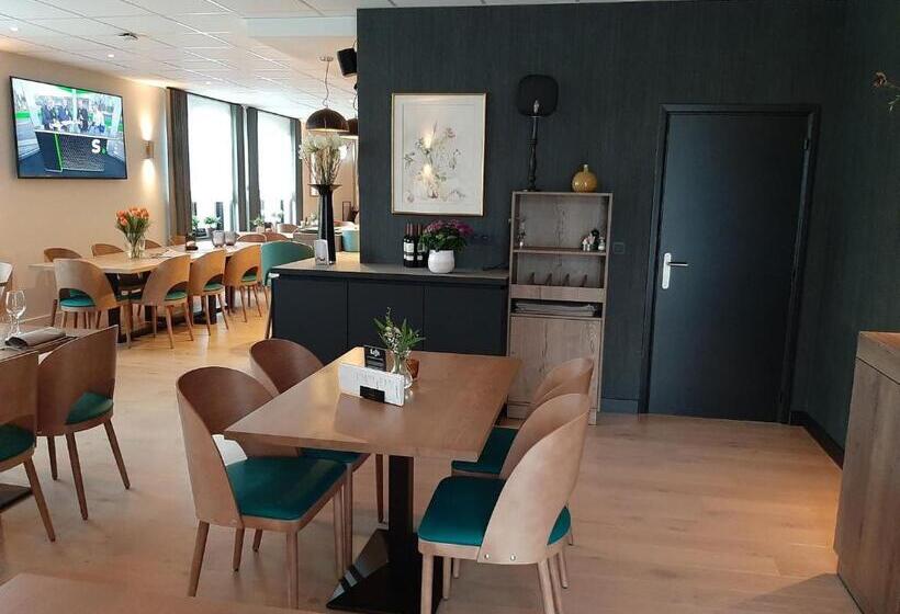 Отель Limburgia